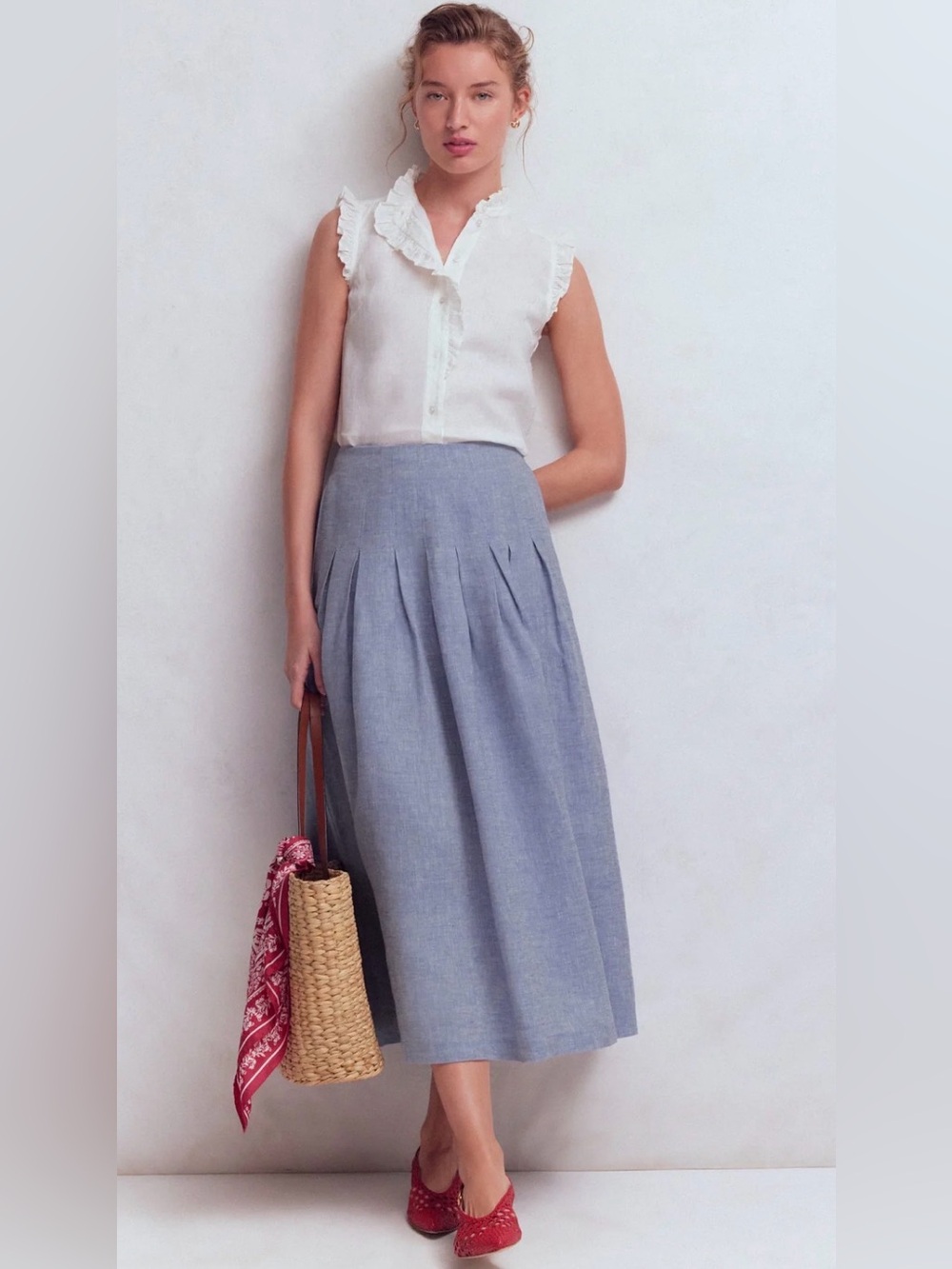 Boden Valentina Linen Pleated Midi Skirt in Light Blue 4